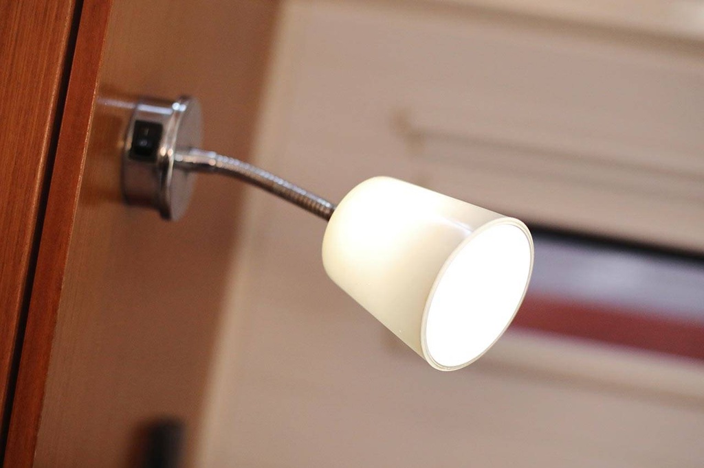 Bavaria lampa bijela s