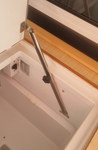 [5886] Fridge lid holder Lagoon